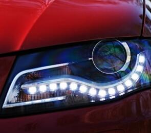 battle of the headlights halogen vs xenon vs led